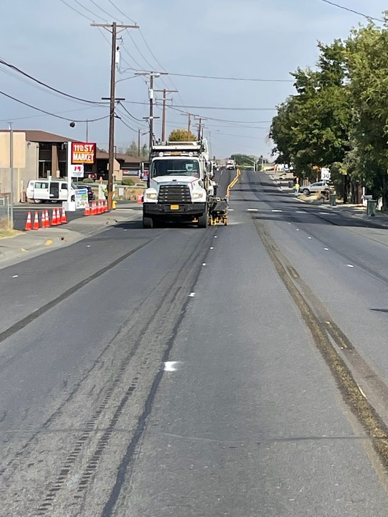 OR 207 / 11th Street restriping project