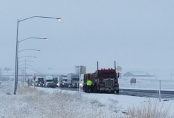 I-84 Exit 216 chain-up photo.