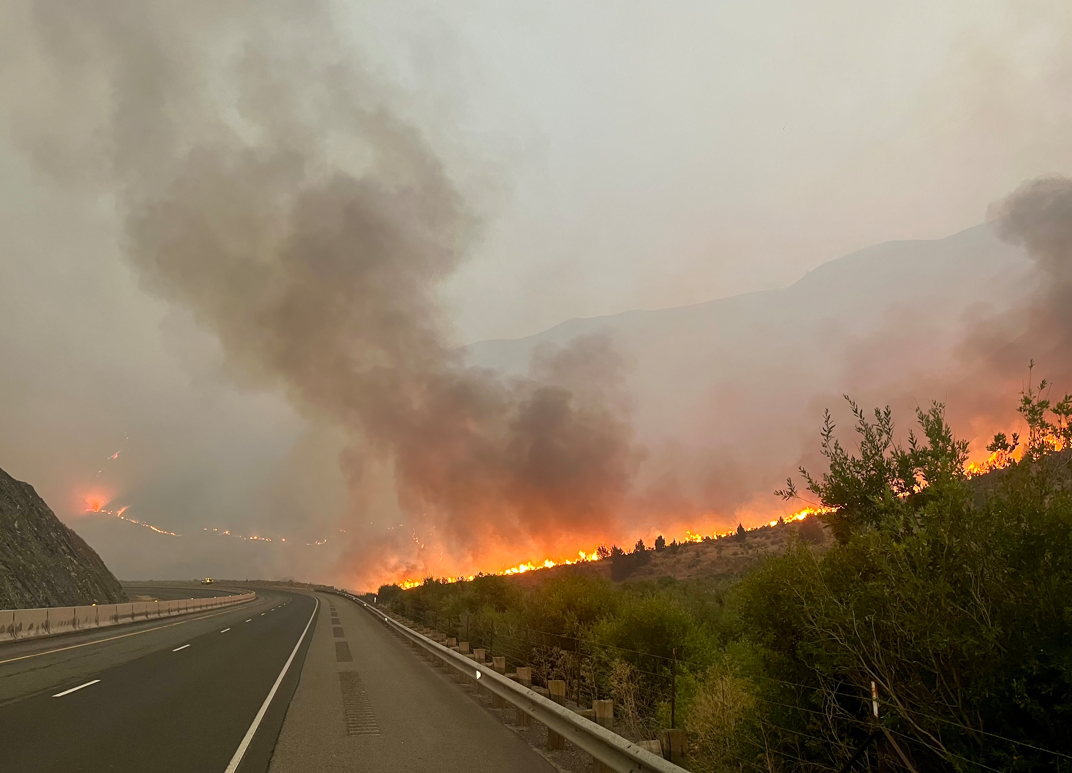 Wildfire burns along Interstate 84 in eastern Oregon.