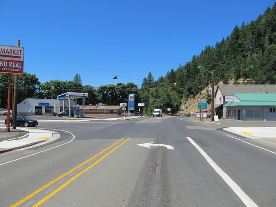 Intersection of Oregon 38 and Cedar Street in Drain