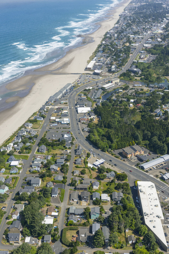 Aerial photo of Lincoln City and Lincoln City Beach