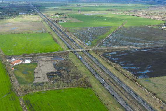 Aerial photo of I-5 near Halsey