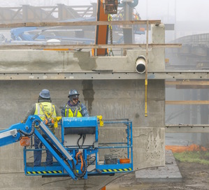 Photo showing construction on the new Van Buren Bridge