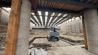 Photos of construction on the new I-5 bridge at the Aurora-Donald exit