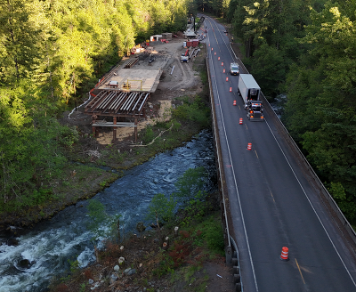 Aerial view of part of the OR 58 Salt Creek Bridge work zone