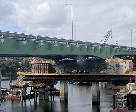 I205 Abernethy Bridge_brackets