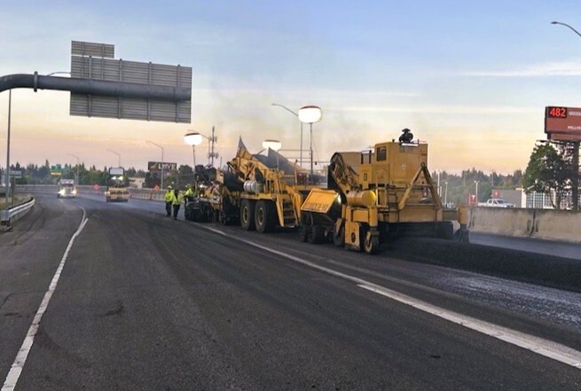Paving equipment on OR 217