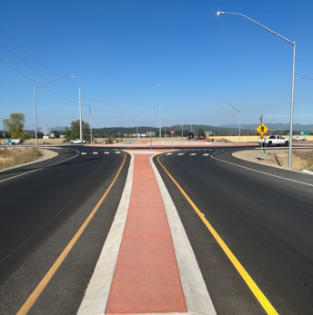 Photo showing the new OR 99W and Clow Corner Road roundabout