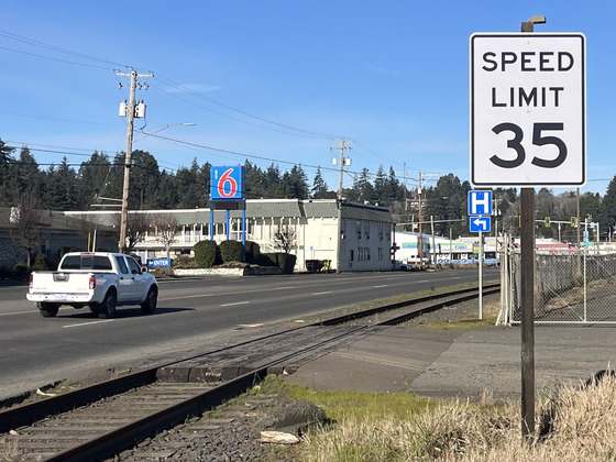 New speed limit sign in Coos Bay
