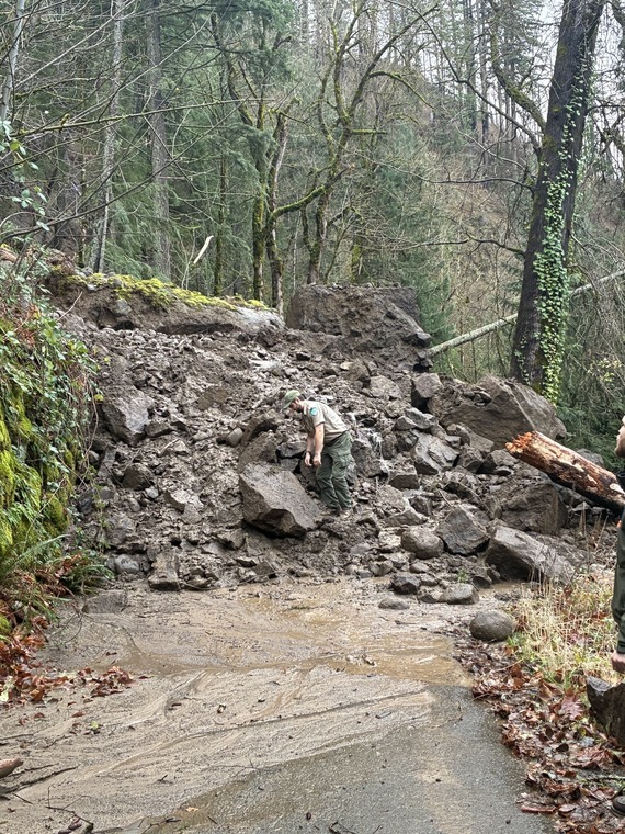 View of the landslide between Eagle Creek Trailhead and Cascade Locks while Oregon Parks and Recreation staff assess the trail.