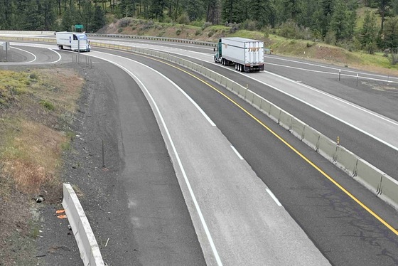 I-84 milepost 253, OR 244 overpass