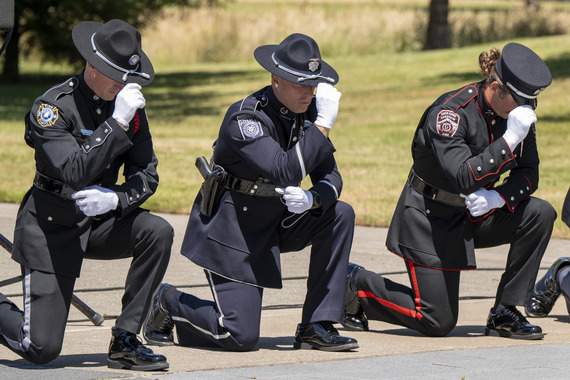 2025 Fallen Fire Fighters Memorial Honor Guard Kneeling 