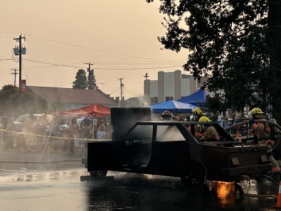 Car fire demonstration in St. Paul Oregon 