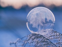 Winter Frozen Bubble