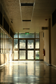 Photo of an empty school hallway