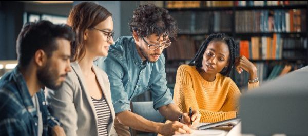 Students working in group - large