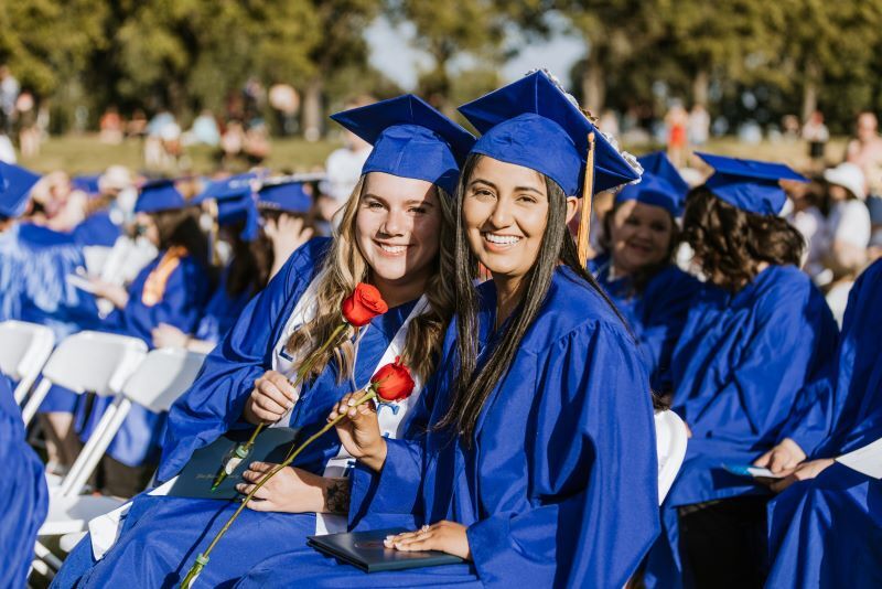 Oregon students at Graduation