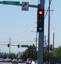 Green and Red Traffic Signals