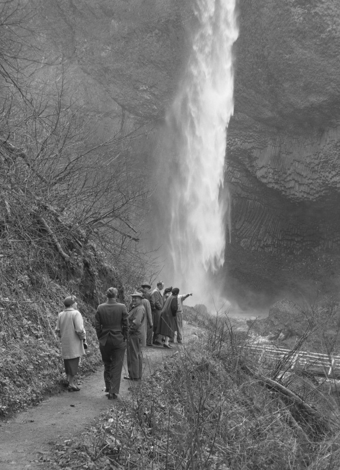 Silver Falls Vintage photo-1
