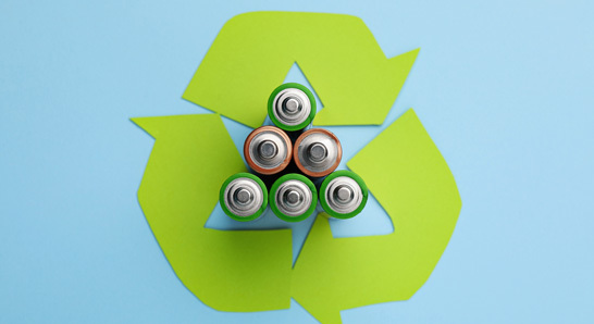 recycling sign with batteries