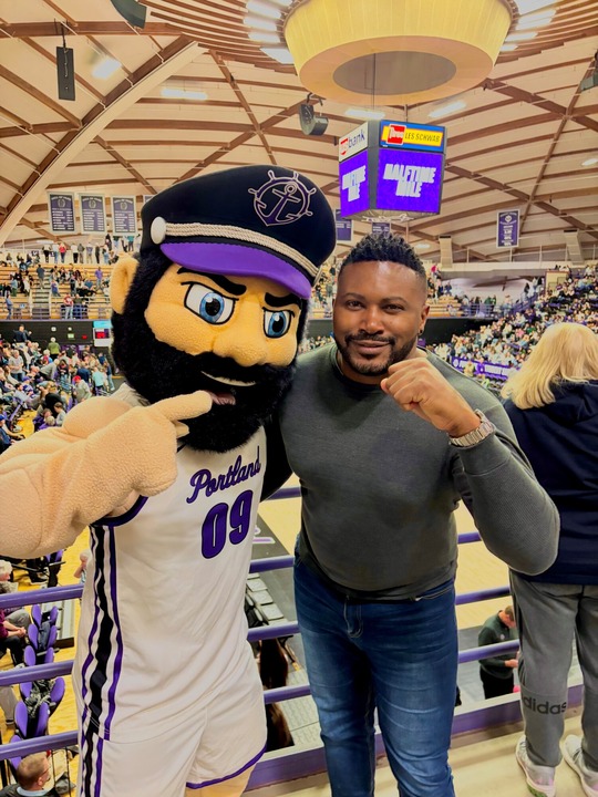 Rep Nelson w/ mascot