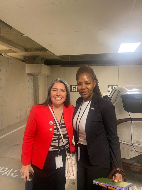 Rep. Isadore and Rep. Munoz