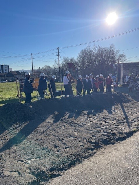 Rep Nelsons shovels at ground breaking event
