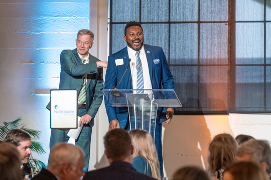 Rep Nelson Speaks alongside Rep. Nosse at Gala