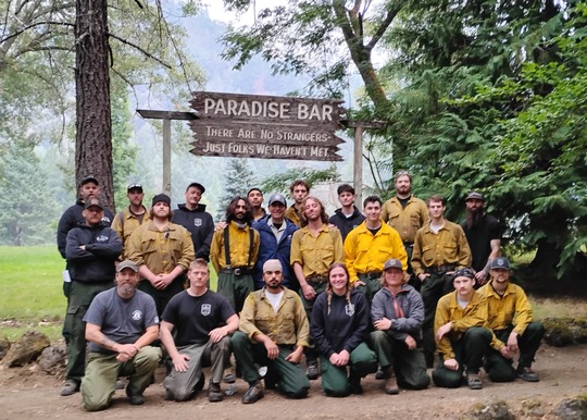 Coos, Curry Forest Protective - 32 Fire Fighters - Krieger-Simmons - Paradise Half Moon Fire 9-25