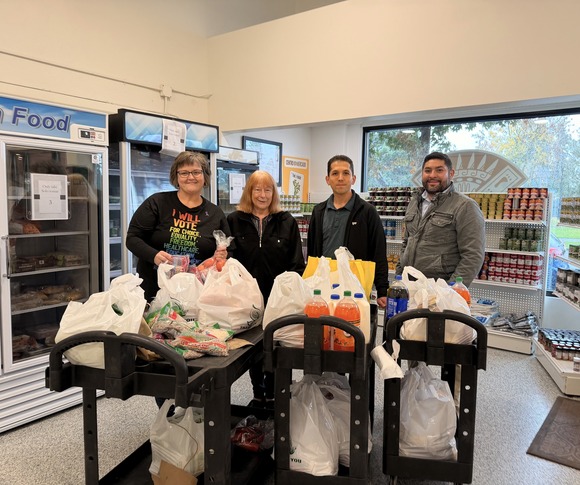 donating to centro mercado