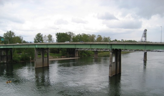 center street bridge