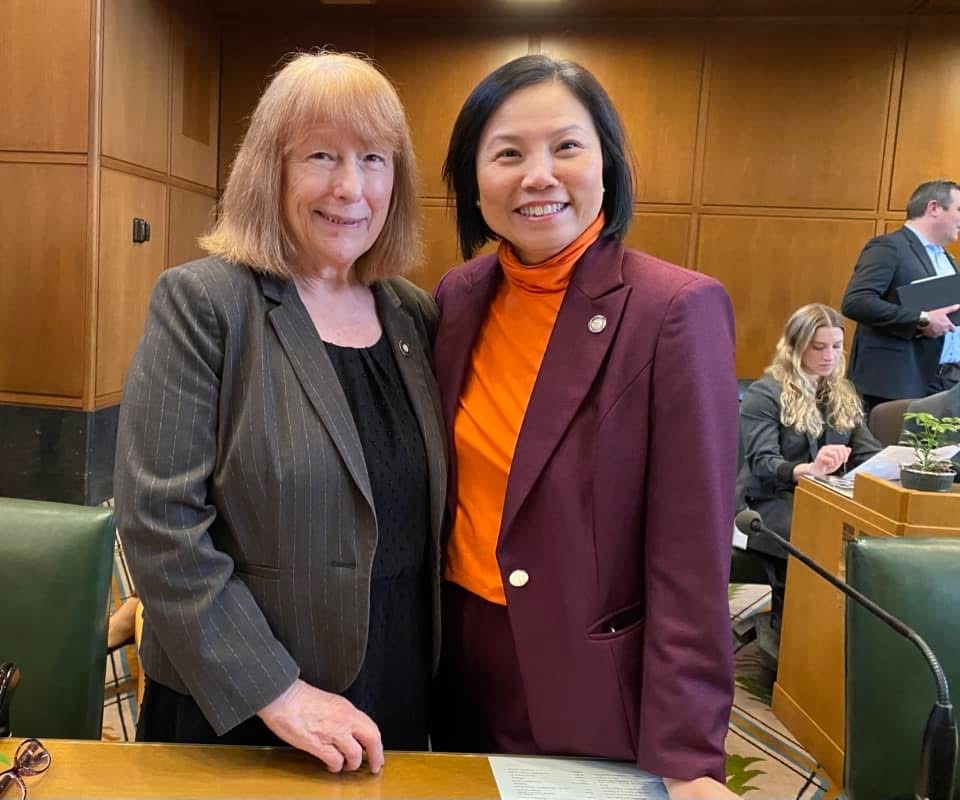 Rep McLain and Rep Tran on the House Floor