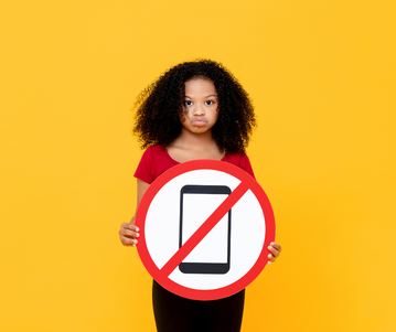 Cell phone ban image