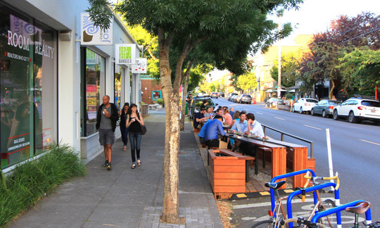 Bamboo Sushi Street Seat