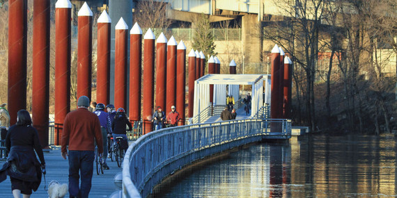 Image of East Esplanade and float walkway