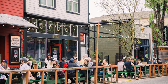 Bar Bar and outdoor dining along Mississippi Avenue