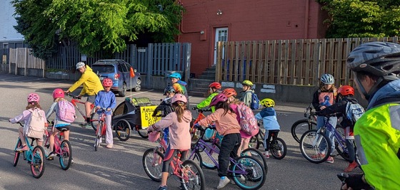 The Maplewood bike bus prepares to begin their ride to school.
