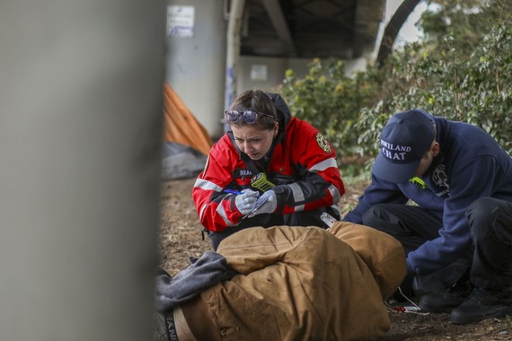 CHAT staff respond to a wound care situation on the Eastbank Esplanade
