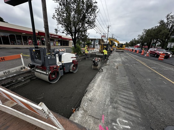 SE 82nd and Kelly Paving B Lane