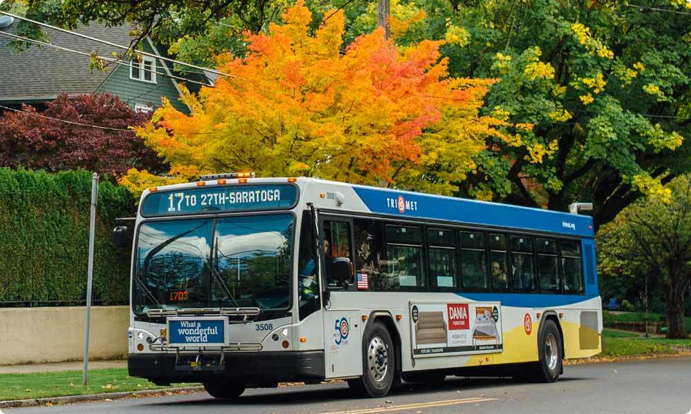 TriMet bus in autumn