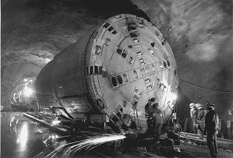 Westside MAX Boreregard Washington Park tunnel boring