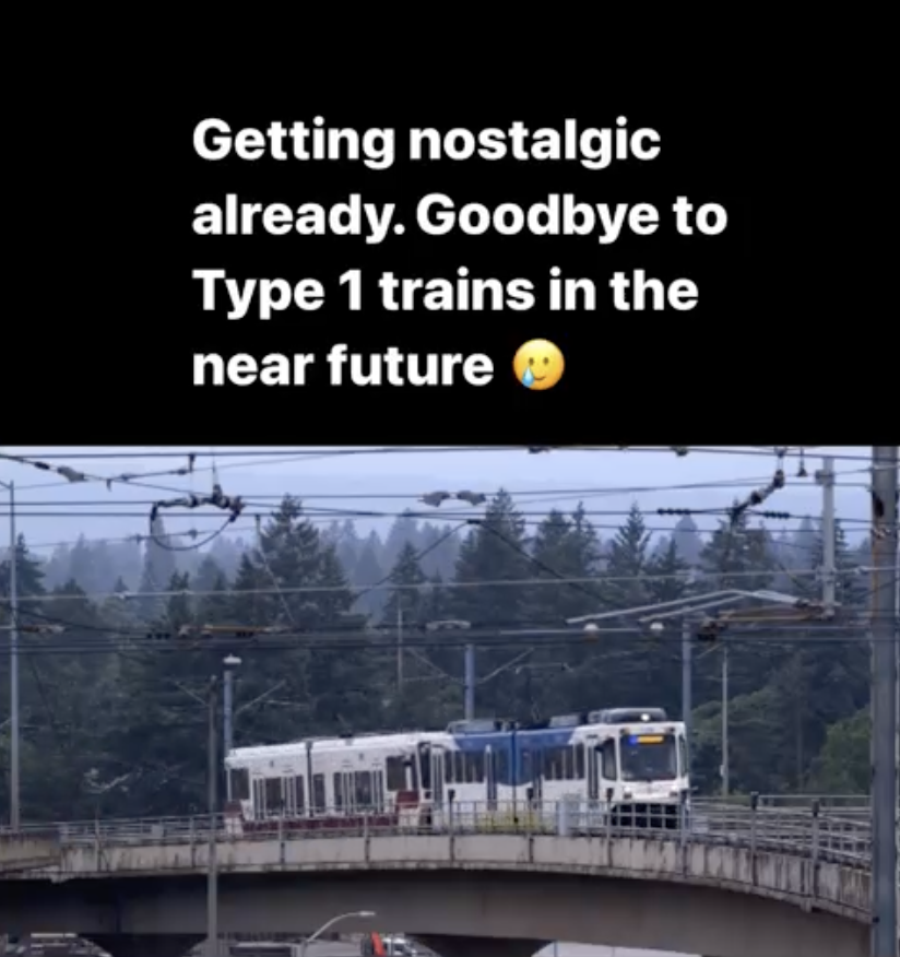 Type 1 MAX train driving to its next destination 