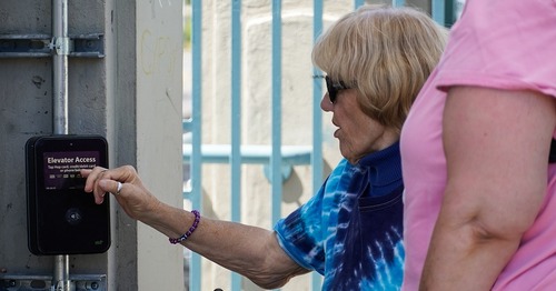 Elevator access reader