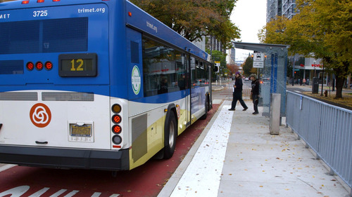 TriMet Line 12 bus at new SW 4th & Hall stop
