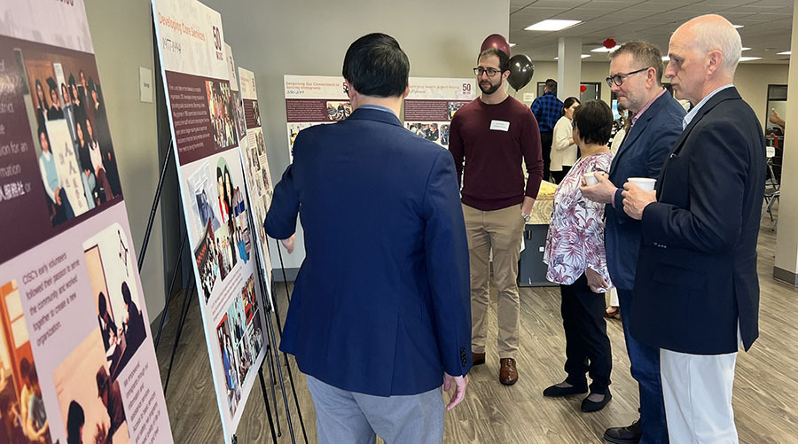 Chinese Information Service Center opens in Renton