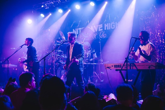 NIte Wave
