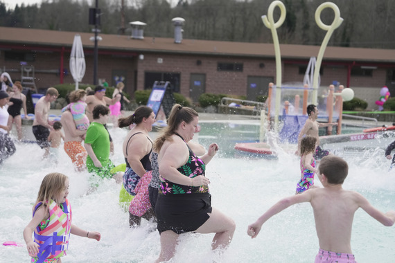2025 Polar Bear Plunge at Henry Moses Aquatic Center