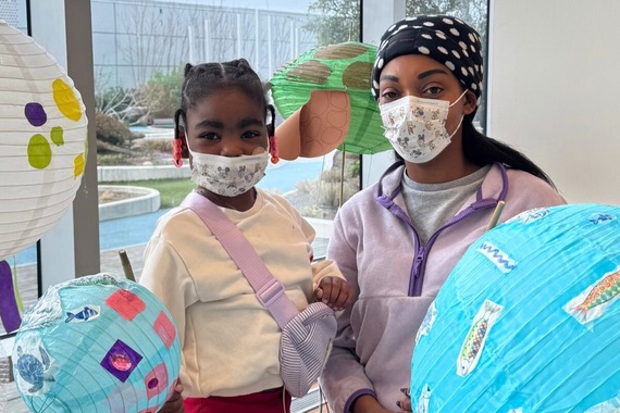 Mom and daughter lantern making workshop