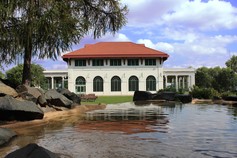 Como Lakeside Pavilion