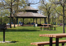 Picnic shelter and picnic tables at Como Regional Park